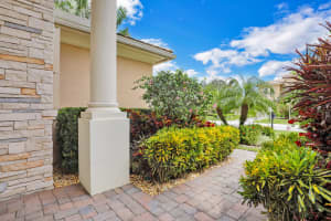 749 Edgebrook Ln, Royal Palm Beach, FL 33411, Sold 11/16/21