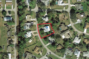 4916 Paleo Pines Cir, Fort Pierce, FL 34951, Sold 01/31/22