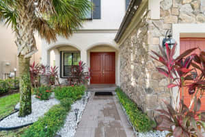 5643 Sandbirch Way, Lake Worth, FL 33463, Sold 11/29/21