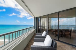 5070 N Ocean Dr, Riviera Beach, FL 33404, Sold 05/02/22