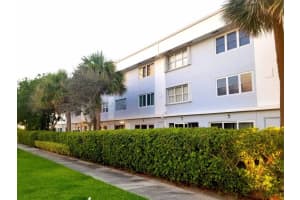 505 NE 20th Ave, Deerfield Beach, FL 33441, Sold 12/23/21