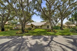 4256 Gleneagles Dr, Boynton Beach, FL 33436, Sold 11/05/21