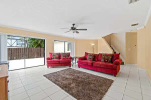 115 Weybridge Cir, Royal Palm Beach, FL 33411, Sold 12/01/21