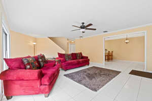 115 Weybridge Cir, Royal Palm Beach, FL 33411, Sold 12/01/21
