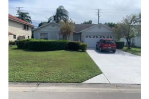 9847 Goldenrod Dr, Boynton Beach, FL 33437, Sold 12/01/21