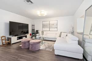 957 Imperial Lake Rd, West Palm Beach, FL 33413, Sold 12/20/21