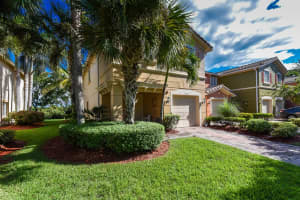 5377 SE Jennings Ln, Stuart, FL 34997, Sold 11/16/21