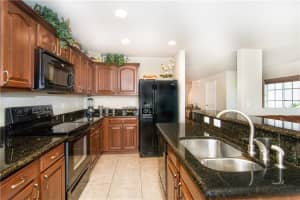 5377 SE Jennings Ln, Stuart, FL 34997, Sold 11/16/21
