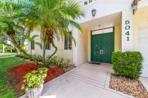 5041 Chardonnay Dr, Coral Springs, FL 33067, Sold 11/29/21