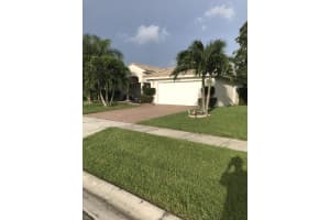 4299 Danielson Dr, Lake Worth, FL 33467, Sold 12/08/21