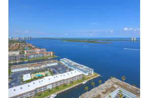 111 Shore Ct, North Palm Beach, FL 33408, Sold 11/10/21