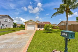 6886 Barnwell Dr, Boynton Beach, FL 33437, Sold 12/02/21