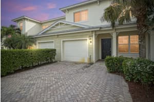 2553 Creekside Dr, Fort Pierce, FL 34981, Sold 11/16/21