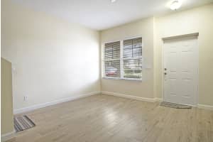 2553 Creekside Dr, Fort Pierce, FL 34981, Sold 11/16/21