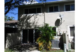 1950 Discovery Cir E, Deerfield Beach, FL 33442, Sold 12/02/21