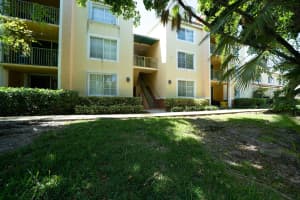 177 Yacht Club Way, Hypoluxo, FL 33462, Sold 05/10/22