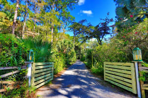 1526 Gallop Dr, Loxahatchee, FL 33470, Sold 12/03/21