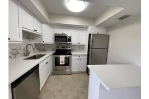 4462 Oak Terrace Dr, Greenacres, FL 33463, Sold 12/28/21