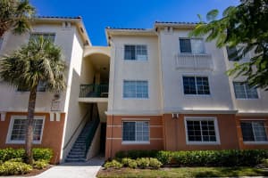 9905 Baywinds Blvd, Royal Palm Beach, FL 33411, Sold 11/23/21