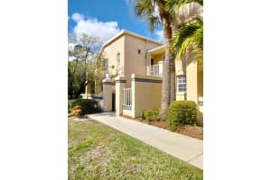 1628 SE Green Acres Cir, Port St. Lucie, FL 34952, Sold 02/15/22