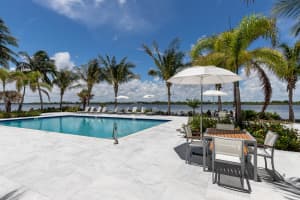 2560 S Ocean Blvd, Palm Beach, FL 33480, Sold 11/08/21