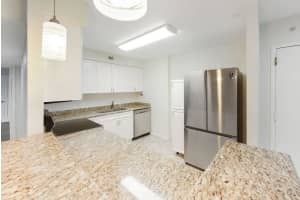 1000 Spanish River Rd #3f, Boca Raton, FL 33432, Sold 01/18/22