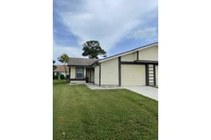 1749 SE Linpark Ct, Port St. Lucie, FL 34952, Sold 12/02/21