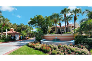 89 Uno Lago Dr, North Palm Beach, FL 33408, Sold 11/10/21