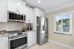 9101 Lakeridge Blvd # 5, Boca Raton, FL 33496, Sold 11/23/21