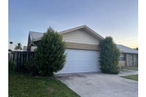 4603 Redwood Dr, Fort Pierce, FL 34951, Sold 01/21/22