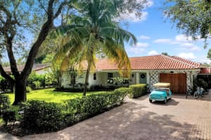 724 NW 4th St, Boca Raton, FL 33486, Sold 12/10/21