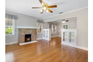 725 Palm St, West Palm Beach, FL 33401, Sold 02/23/22