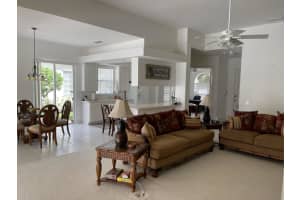 845 Niemen Dr, Palm Beach Gardens, FL 33410, Sold 11/19/21