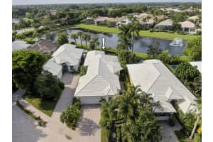 121 Victoria Bay Ct, Palm Beach Gardens, FL 33418, Sold 12/10/21