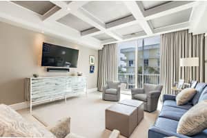 400 S Ocean Blvd, Palm Beach, FL 33480, Sold 07/25/22