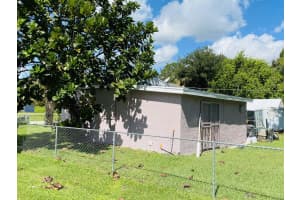 2200 N 44th St, Fort Pierce, FL 34946, Sold 07/08/22