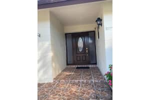 6049 Baywood Ln, Greenacres, FL 33463, Sold 01/31/22