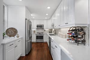 8200 Lakeshore Dr, Hypoluxo, FL 33462, Sold 11/30/21