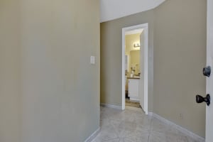 6070 NW 3rd St, Margate, FL 33063, Sold 12/09/21