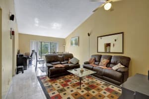 6070 NW 3rd St, Margate, FL 33063, Sold 12/09/21