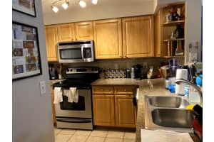 2018 Alta Meadows Ln, Delray Beach, FL 33444, Sold 03/01/22