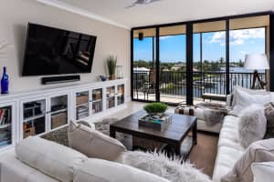 11370 12 Oaks Way, North Palm Beach, FL 33408, Sold 12/01/21