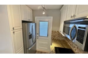 698 NE Spanish River Blvd, Boca Raton, FL 33431, Sold 12/18/21