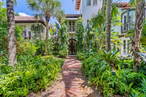 2416 Medina Way, West Palm Beach, FL 33401, Sold 04/22/22