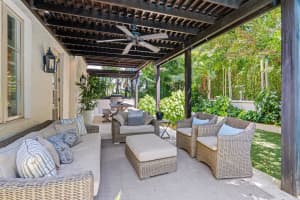 2416 Medina Way, West Palm Beach, FL 33401, Sold 04/22/22
