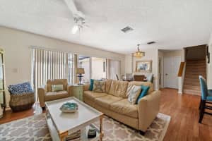 11572 Winchester Dr, Palm Beach Gardens, FL 33410, Sold 03/18/22