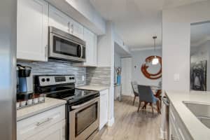 157 Yacht Club Way, Hypoluxo, FL 33462, Sold 12/10/21