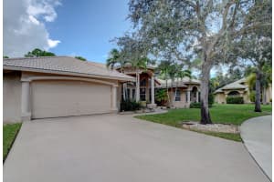 108 Silver Bell Cresent, Royal Palm Beach, FL 33411, Sold 12/03/21
