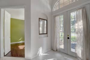 108 Silver Bell Cresent, Royal Palm Beach, FL 33411, Sold 12/03/21