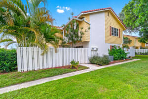 260 Seabreeze Cir, Jupiter, FL 33477, Sold 12/17/21